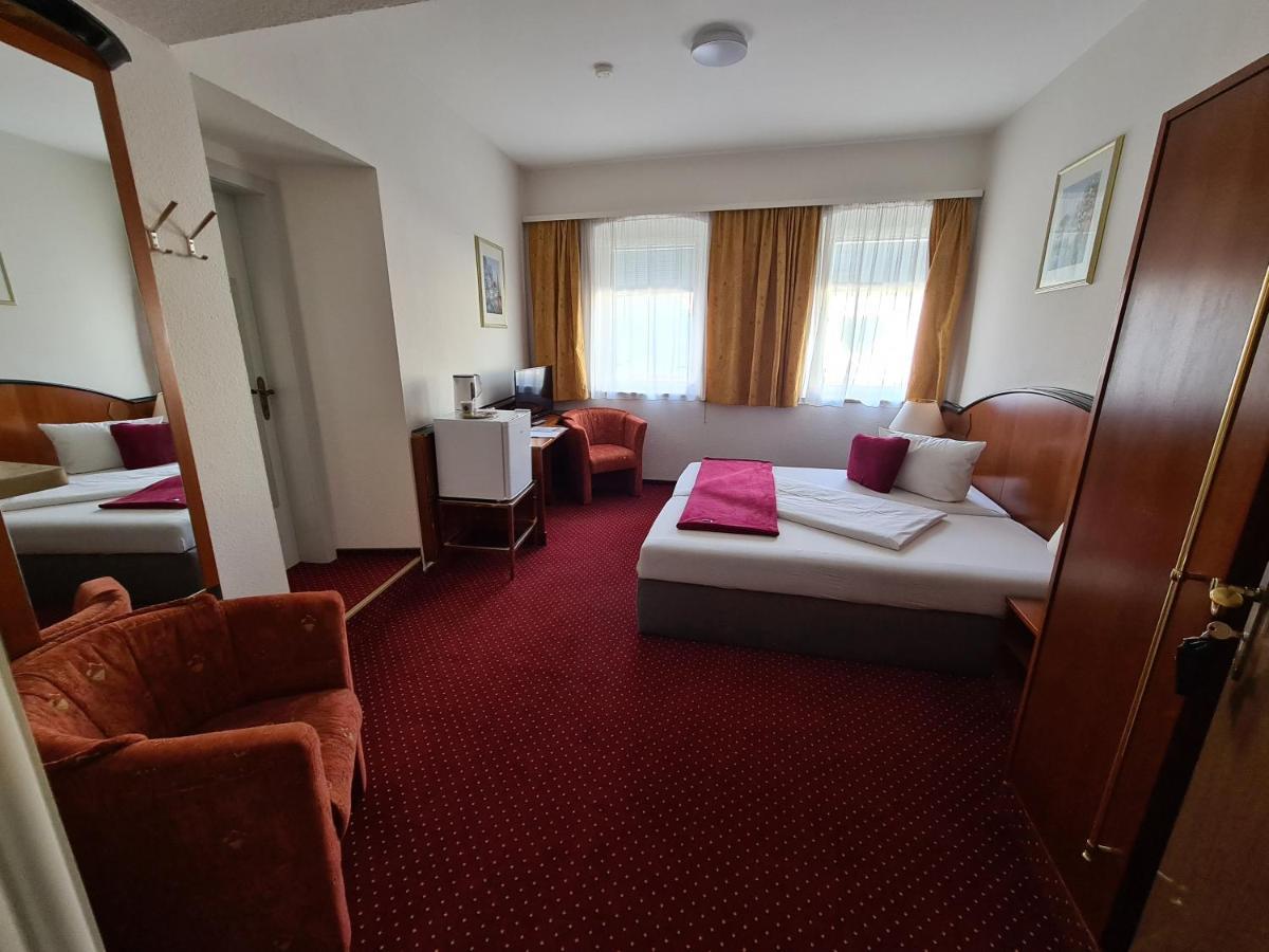 Hotel & Restaurant Krone Rehau Ngoại thất bức ảnh